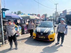 Berikan Rasa Nyaman, Polsek Purwasari Melaksanakan Patroli Di Pasar Cengkong