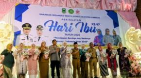 Bupati Kuningan H. Dian Rachmat Yanuar: Hari Ibu Momentum Pulang ke Hati dan Menguatkan Peran Perempuan