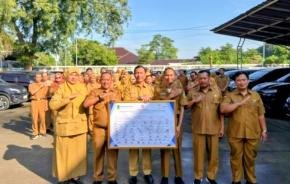 Menanam Integritas dari Halaman Kantor: Langkah Kecil Menuju Pelayanan Bersih di Karawang