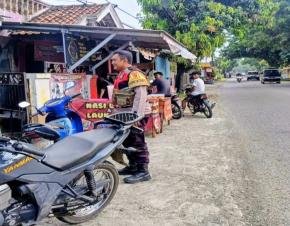 Upaya Anggota Prekat Polsek Banyusari Giat Patroli Jalan Raya Antisipasi Kejahatan