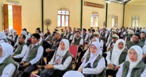 Sejumlah insan Pertanian Kabupaten Sukabumi Berkumpul di Aula Pondok Modern Assalam Putri, Ikuti Rakor Kinerja Program Swasembada Pangan, Satukan Ide & Komitmen Tingkatkan Produktivitas