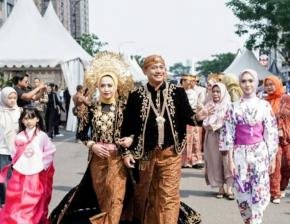 Pesona Nusantara Menyatukan Bekasi, Fashion Show GEBRAK 2026 Jadi Panggung Kreativitas dan Keberagaman